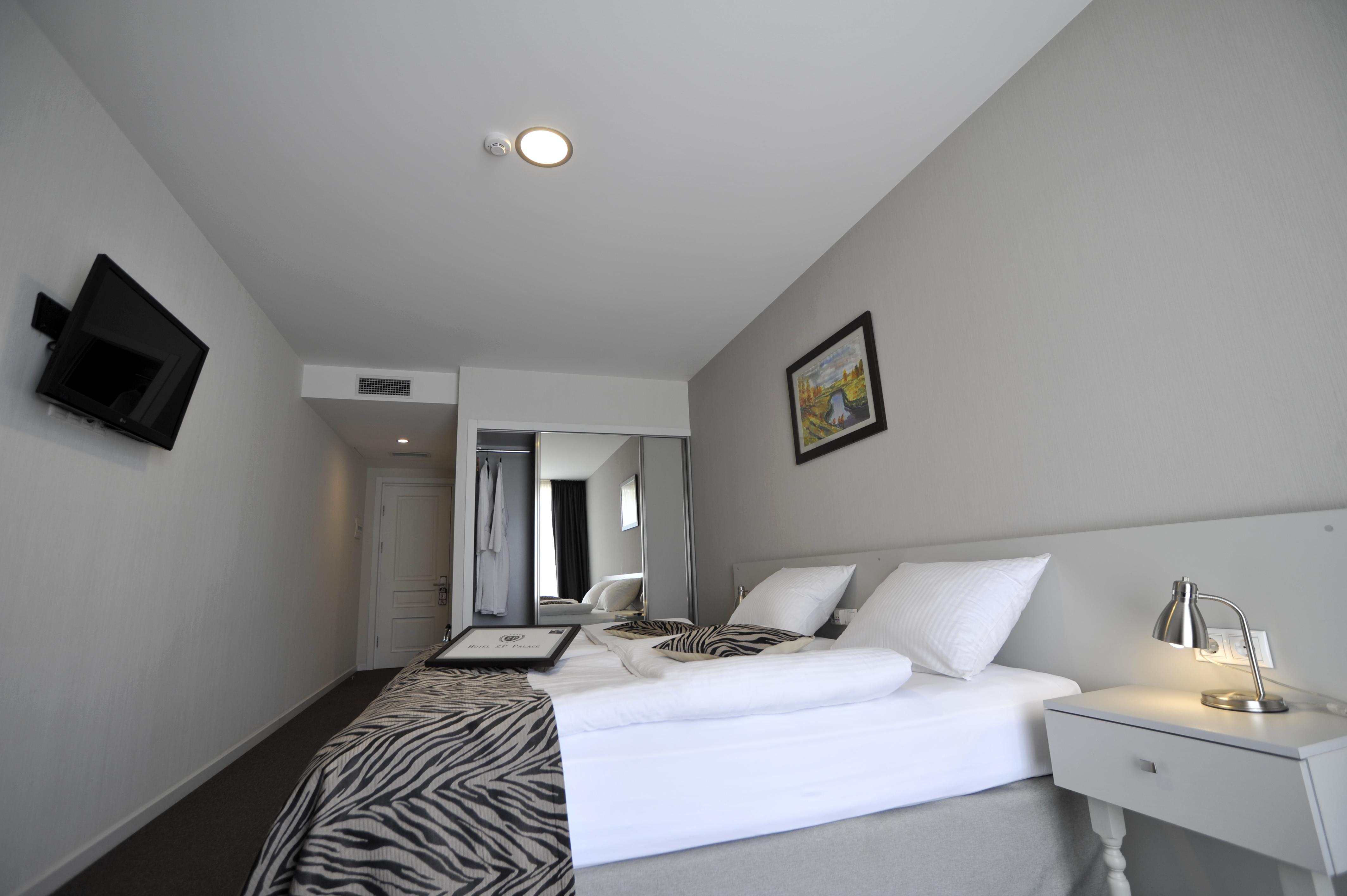 Hotel Zp Palace Tbilisi Eksteriør billede