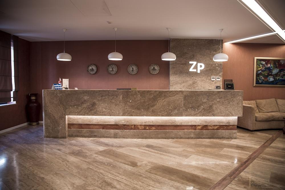 Hotel Zp Palace Tbilisi Eksteriør billede
